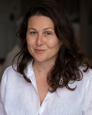 Photo of Masha Elakovic, Pre-Licensed Professional, MA, AMFT, APCC