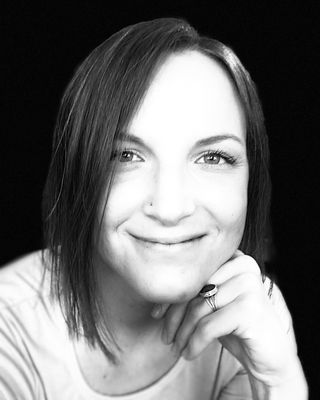 Photo of Kelly Matzke, Licensed Professional Counselor, MA, LPC, CCTP-II