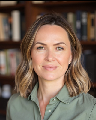 Photo of Dearbhla Maria Hackett, Psychotherapist, Pre-Accredited Member IACP
