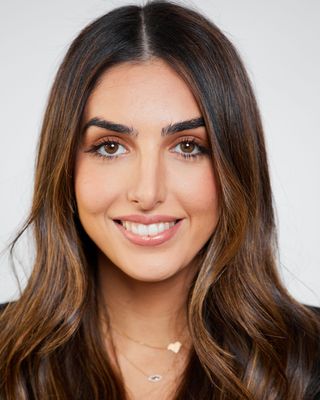 Photo of Ashley Gharibian, Marriage & Family Therapist Associate in 90212, CA