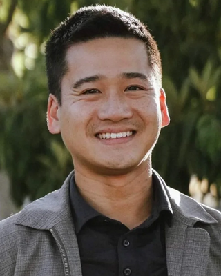 Photo of Nicholas Lee, Marriage & Family Therapist Associate, MA, AMFT