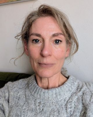 Photo of Jessica Lorca Narowlansky-Grass - Jessica Narowlansky ​, Psychotherapist, MA, BPC