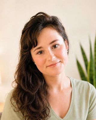 Photo of Marysha Espinosa, Pre-Licensed Professional, Mdiv(C), HBA