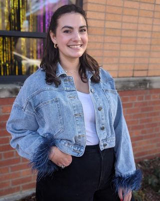 Photo of Amanda Lunt, Licensed Professional Counselor, MA, LPC