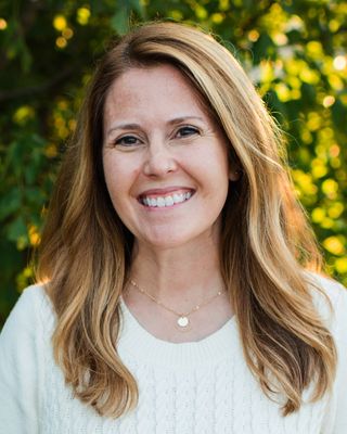 Photo of Donna Sayler, Clinical Social Work/Therapist, LICSW