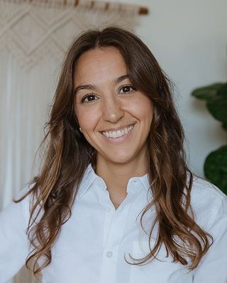 Photo of Alyssa Leight, Social Worker, AMHSW