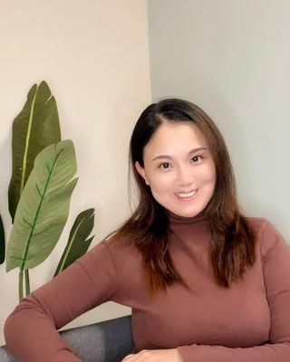 Photo of Emily Jiang, Registered Psychotherapist (Qualifying)