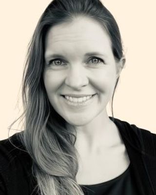 Photo of Emily Lindley, Marriage & Family Therapist, MA, LMFT