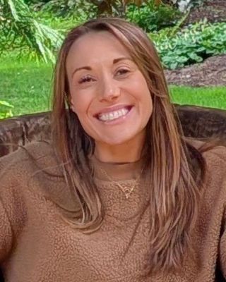 Photo of Rochelle Greenhagen, Marriage & Family Therapist, MA, LMFT