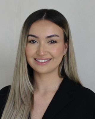 Photo of Sara Parwiz, Registered Social Worker, MSW, RSW