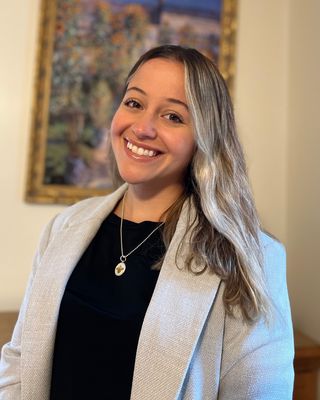 Photo of Estefania Powers, Psychologist, PsyD