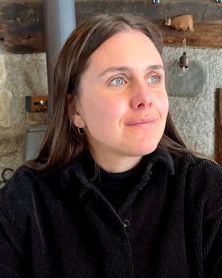 Photo of Laura Steele, Psychotherapist in Oxford, England