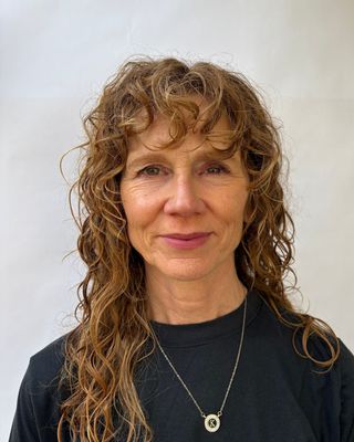 Photo of Kris Velasco, Clinical Social Work/Therapist, LCSW