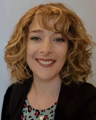 Photo of Niamh Moriarty, Psychologist, PsychD, HCPC - Couns. Psych.