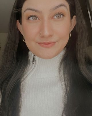 Photo of Berfin Tas, Registered Psychotherapist (Qualifying), MA