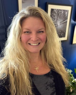 Photo of Julie DiCicco, Clinical Social Work/Therapist, LICSW