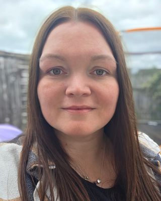 Photo of Jade Pomeroy, Counsellor, MSc, MNCPS Acc.