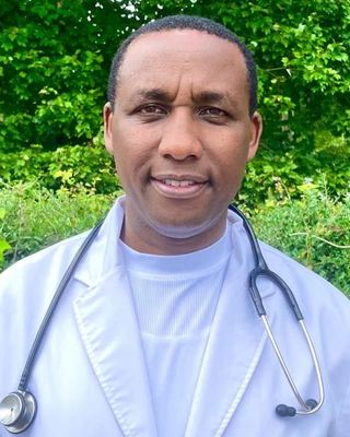Photo of Dave Ngugi, Psychiatric Nurse Practitioner in Oregon