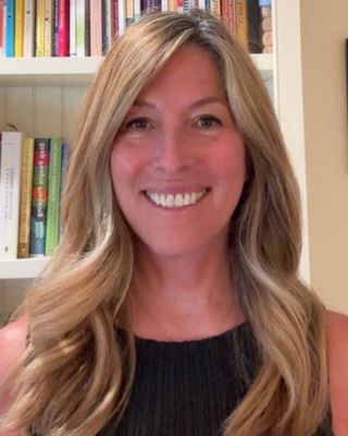 Photo of Cari Browning, Clinical Social Work/Therapist, RN, MSW, LCSW