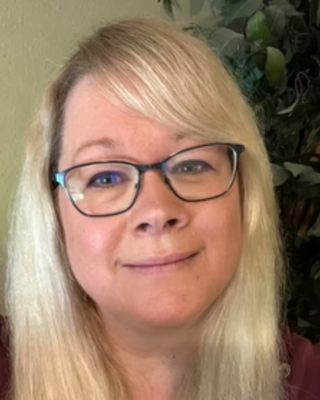 Photo of Becky Gliniecki, Licensed Master Social Worker, LMSW-C