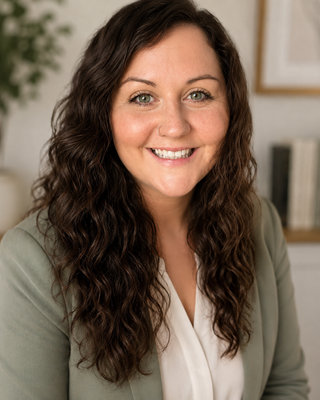 Photo of Elizabeth Dessify - Elizabeth Dessify, Anxious Attachment Therapist, Licensed Professional Counselor, LPC, MHSP