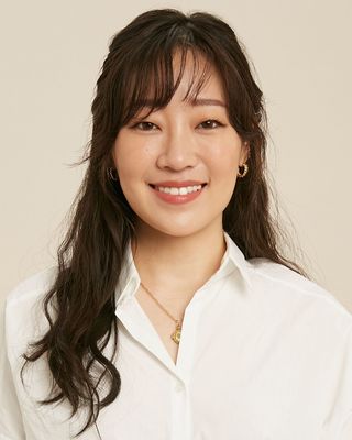 Photo of Alice Ji Yoon Zhu, MS, AMFT, Marriage & Family Therapist Associate