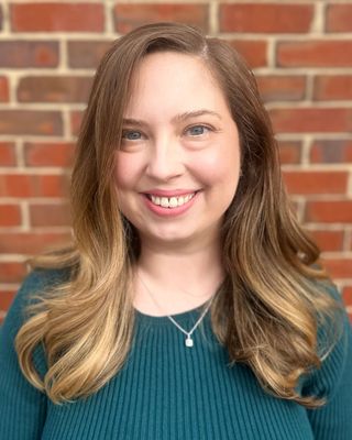 Photo of Kaitlyn Thompson, LCSW Associate, LCSWA