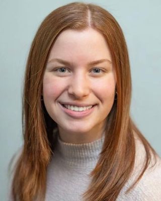 Photo of Erin Sakirkin, Clinical Social Work/Therapist, LMSW, CSW