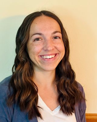Photo of Kelsey Cannizzo, Licensed Clinical Professional Counselor, LCPC, ATR, CADC