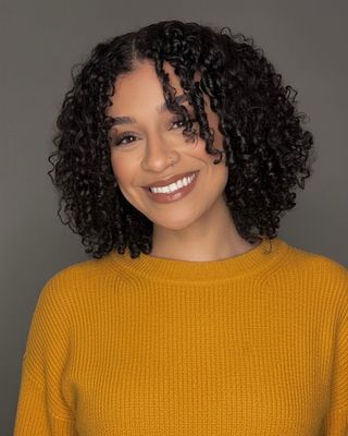 Photo of Ambar Heredia, LCSW Associate , MSW, LCSW-A