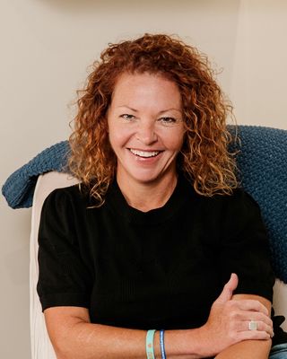 Photo of Erin Poniewaz, Licensed Professional Counselor, LPC