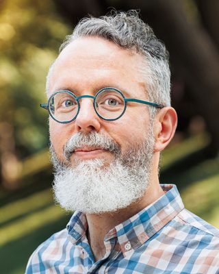Photo of Christopher Peressotti, Registered Psychotherapist (Qualifying), MACP