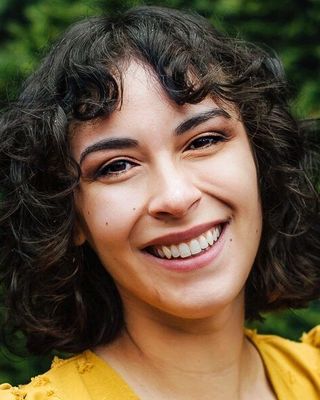 Photo of Noelle Sisneros, Marriage & Family Therapist Associate, MA, LMFT-A