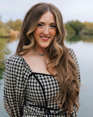 Photo of Kendree Bitter, Marriage & Family Therapist, MAS, LMFT