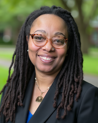 Photo of Lisa Moffett, Clinical Social Work/Therapist, LCSW