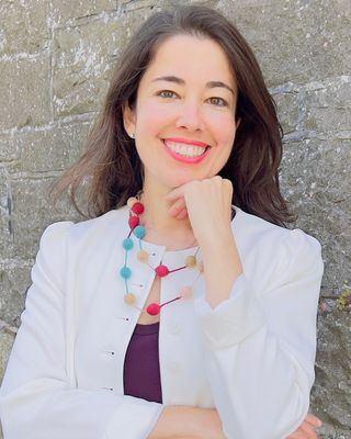 Photo of Maria Carolina Messias Martins, Psychotherapist, MSc