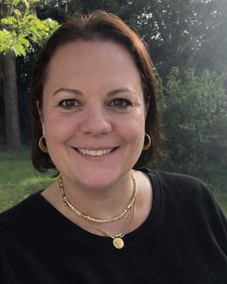 Photo of Vicky Ritchens, Counsellor, MBACP