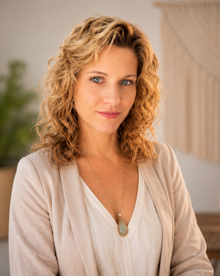 Photo of Monica Boik - Alternative Pride Wellness, Clinical Social Work/Therapist, LMSW