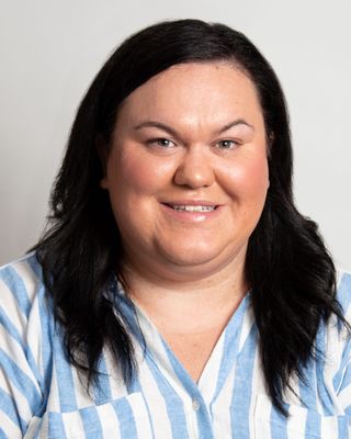 Photo of Nicole Bateson, MACP, Registered Psychotherapist (Qualifying)