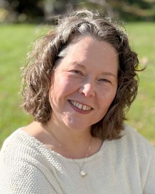 Photo of Kerry Stanley - Kerry Stanley, LICSW | Vermont Therapist, Clinical Social Work/Therapist, MSW, LICSW, CCM
