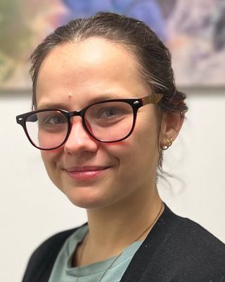 Photo of Victoria Serdyuk, LMHCA, MA, P-RDT, Counselor