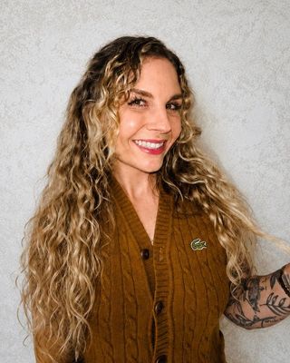 Photo of Chelsea Doswell, Associate Professional Clinical Counselor, MA, APCC