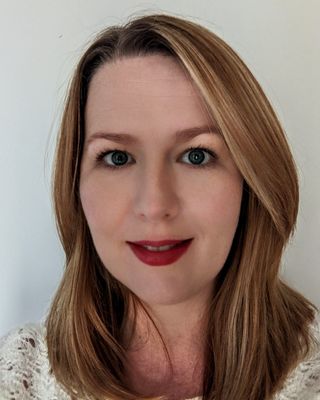 Photo of Dr Lisa Reynolds, Clinical Psychologist, Psychologist in Edinburgh, Scotland