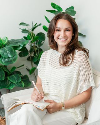 Photo of Claudia Eastland, Licensed Master Social Worker, LMSW