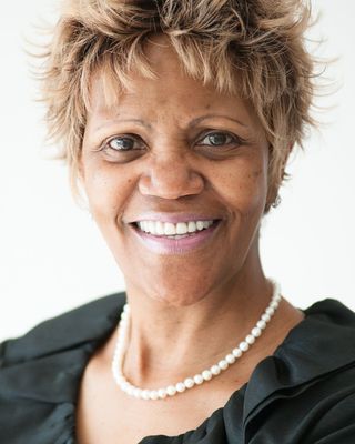 Photo of Davina M. Anderson, Licensed Professional Counselor in Chicago, IL