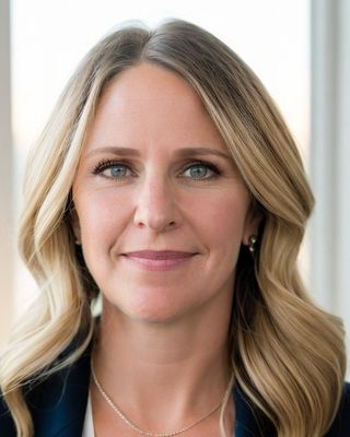 Photo of Sarah Poel, Clinical Social Work/Therapist, LISW