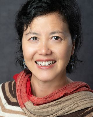 Photo of Pauline Goh, Counsellor in V9R, BC