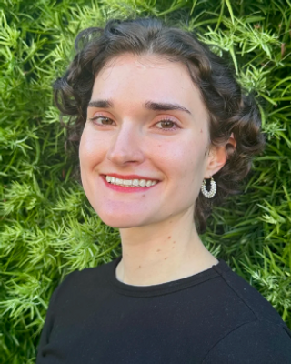 Photo of Kendra Lewis, Associate Clinical Social Worker, ASW, DBT, IFS