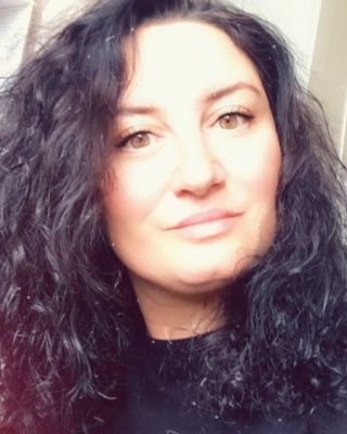 Photo of Rachel Alison Gismondi-Mitchell, Psychotherapist, MBABCP