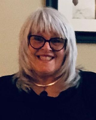 Photo of Lori Ann Renner, Clinical Social Work/Therapist, LICSW, RN
